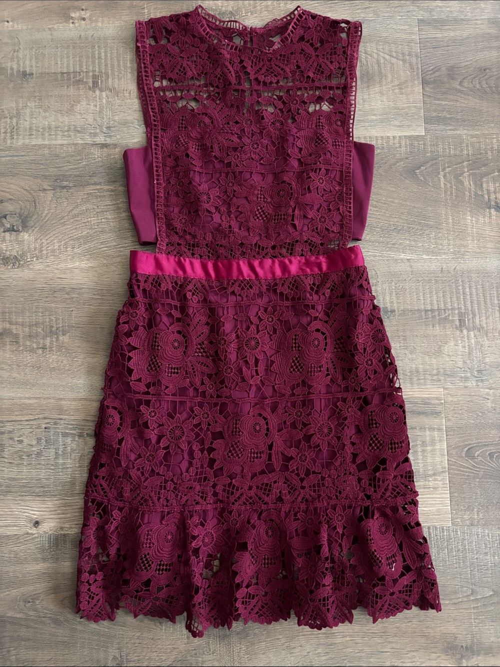 Romeo & Juliet Couture Wine Lace Fit-and-Flare women’s Dress